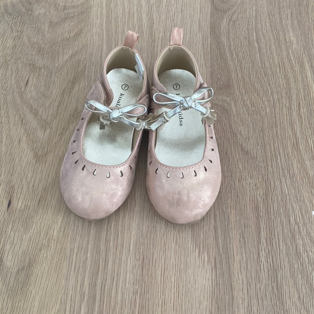 Rose Gold Size 7 Toddler Ballet Flats